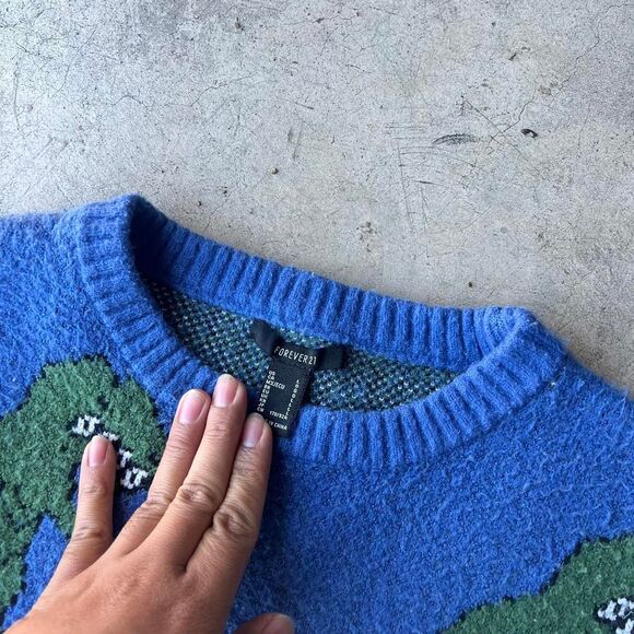 Forever 21 dino sweater Mens size L Large Blue y2k - Picture 2 of 2